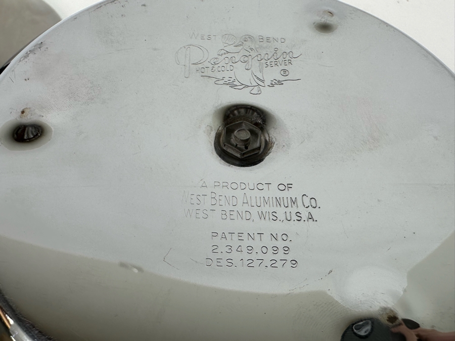 Vintage West Bend Penguin Hot & Cold Server 9.5W X 8.5H [Photo 8]