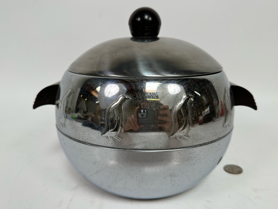 Vintage West Bend Penguin Hot & Cold Server 9.5W X 8.5H [Photo 6]