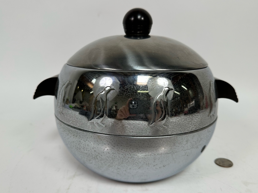 Vintage West Bend Penguin Hot & Cold Server 9.5W X 8.5H [Photo 4]