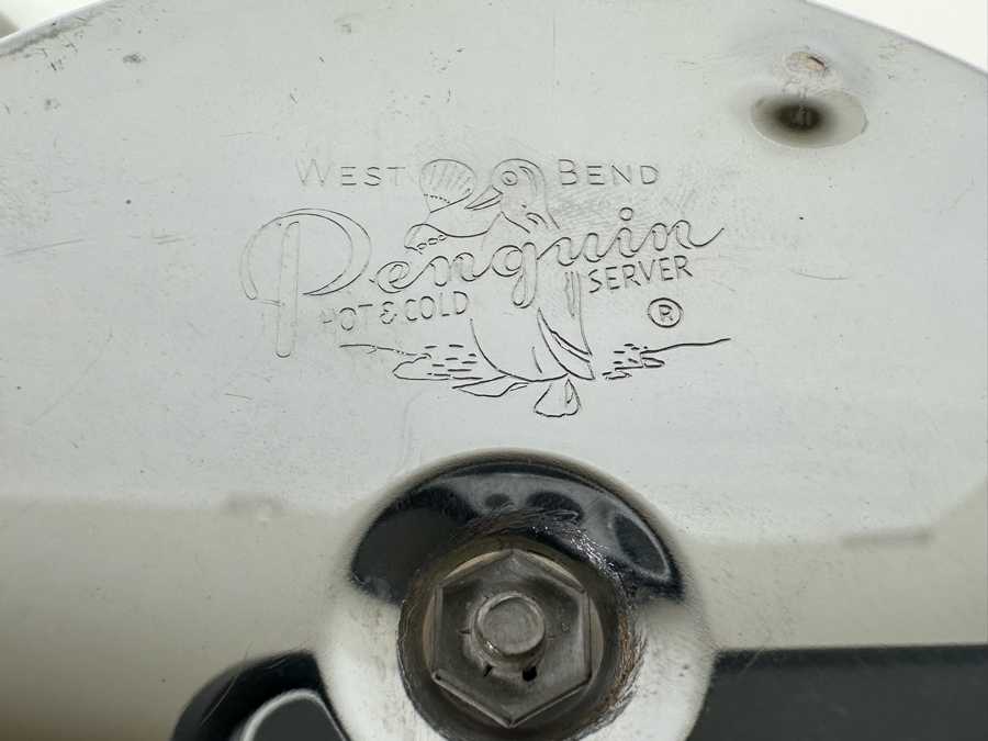 Vintage West Bend Penguin Hot & Cold Server 9.5W X 8.5H [Photo 9]