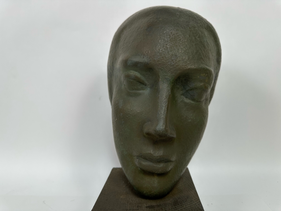 Yucca Salamunich Signed Original Sculpture 7.5W X 5.5D X 15H [Photo 5]