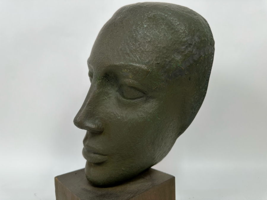 Yucca Salamunich Signed Original Sculpture 7.5W X 5.5D X 15H [Photo 7]