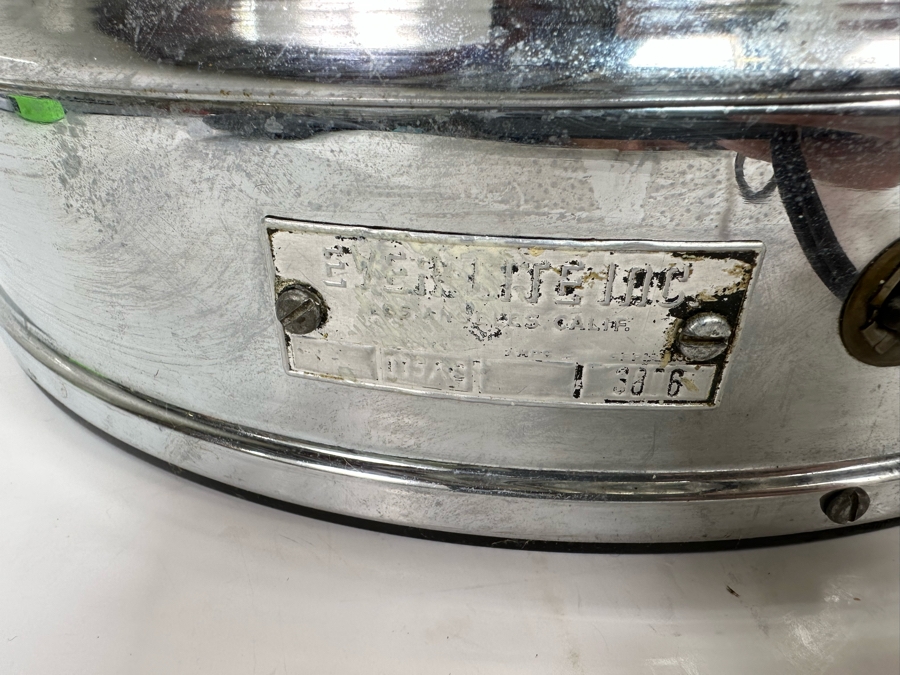 Vintage Art Deco Farmers Milk Advertising Chrome Wall Clock With Neon Light, Light Works, Clock Isn't Working 14.5W X 5D [Photo 3]