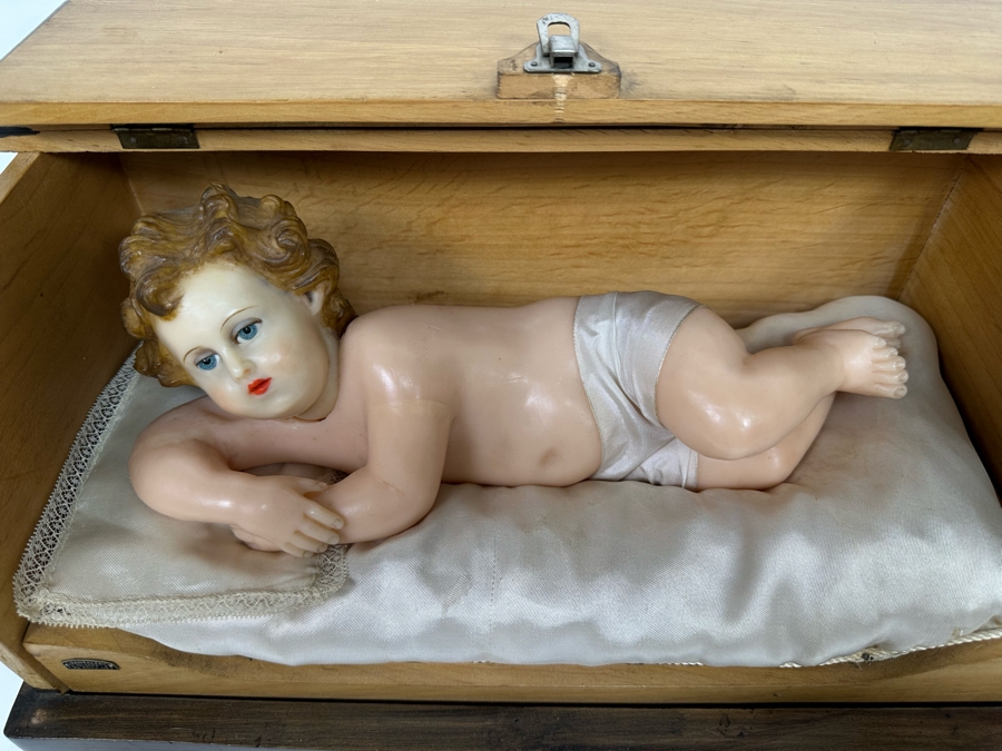 Vintage French Wax Musical Automation Baby Jesus Figure Automaton In Wooden Box Signed G. Pantaleone Palermo Via Roma 143 14.5W X 8D X 9H VIDEO POSTED ON DETAIL PAGE [Photo 9]