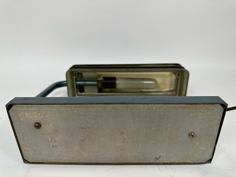 Vintage Art Deco Metal Industrial Desk Lamp And Pen Holder - Light Not Working - Needs Rewiring 12W X 4D X 11H [Photo 9]