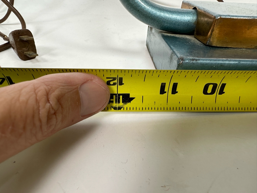 Vintage Art Deco Metal Industrial Desk Lamp And Pen Holder - Light Not Working - Needs Rewiring 12W X 4D X 11H [Photo 11]