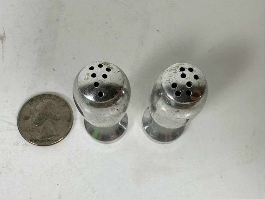 Vintage 1960s Aluminum Bomb Missile Salt & Pepper Shakers 1.5H [Photo 5]