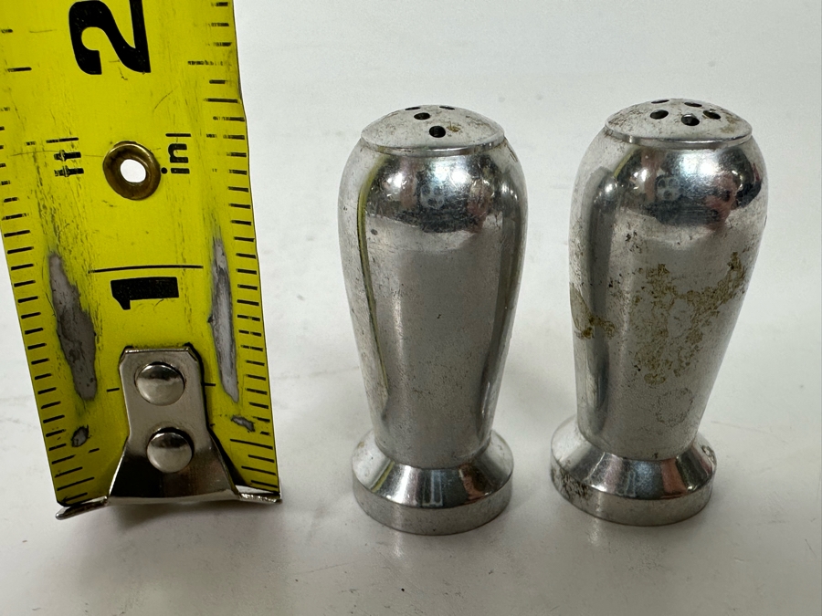 Vintage 1960s Aluminum Bomb Missile Salt & Pepper Shakers 1.5H [Photo 7]