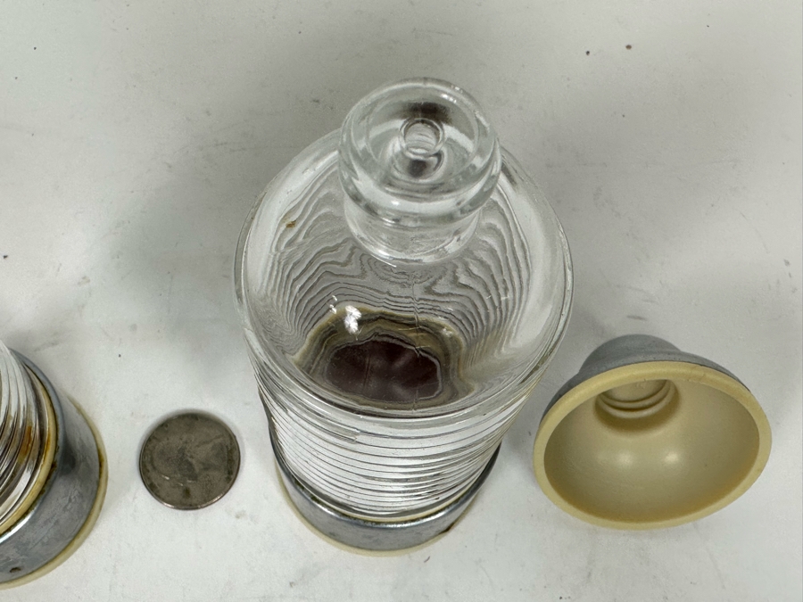 Vintage Art Deco Tappit Condiment Dispenser By The Food Dispenser Co, A Pair 5H [Photo 7]