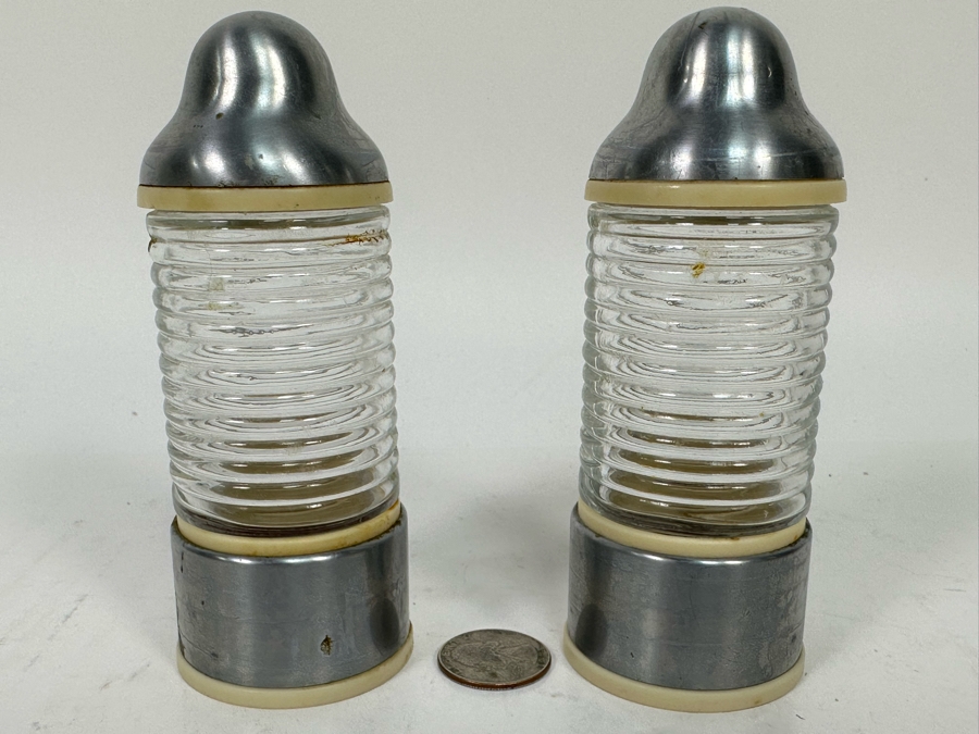 Vintage Art Deco Tappit Condiment Dispenser By The Food Dispenser Co, A Pair 5H [Photo 4]