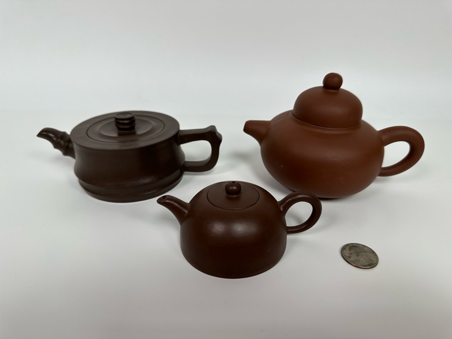 (3) Signed Vintage Chinese Clay Teapots [Photo 2]
