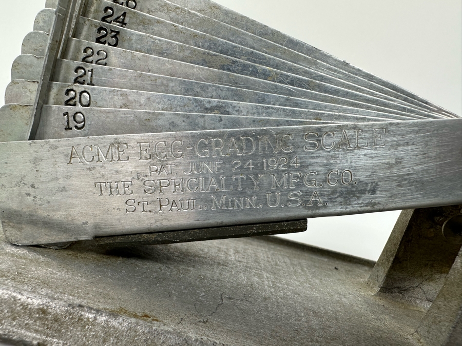 Vintage Art Deco ACME Egg-Grading Scale By The Specialty Mfg Co St Paul Minn Aluminum 10.5W X 3.5D X 4H [Photo 8]