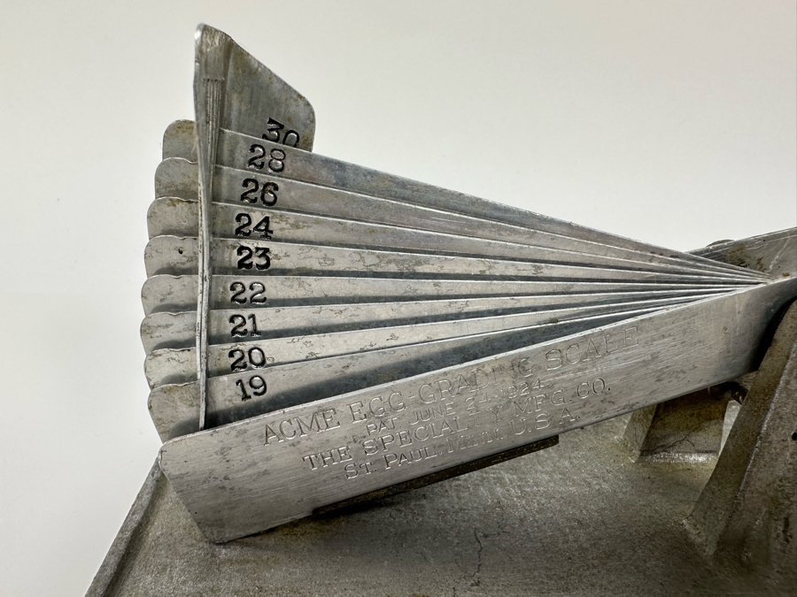 Vintage Art Deco ACME Egg-Grading Scale By The Specialty Mfg Co St Paul Minn Aluminum 10.5W X 3.5D X 4H [Photo 6]