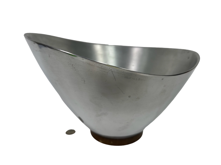 Vintage MCM B&B Remembrance Aluminum Salad Bowl 12.5W X 8.5H [Photo 1]