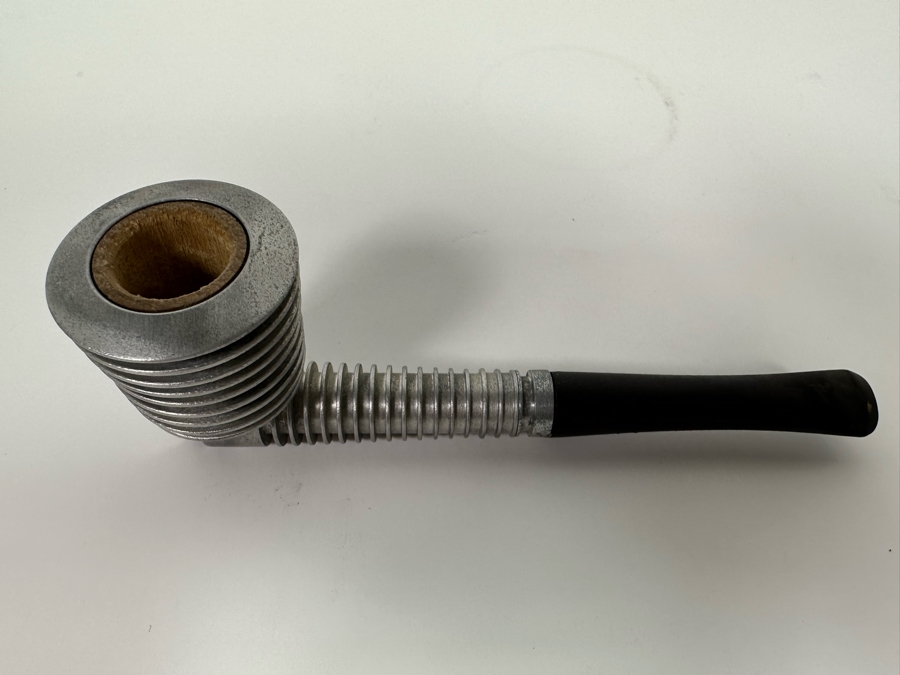 Vintage Dunhill Lucite Pipe Holder 4.25W X 3D X 1.75H With Pair Of Art Deco Machine Age Aluminum Smoking Pipes Brial [Photo 10]