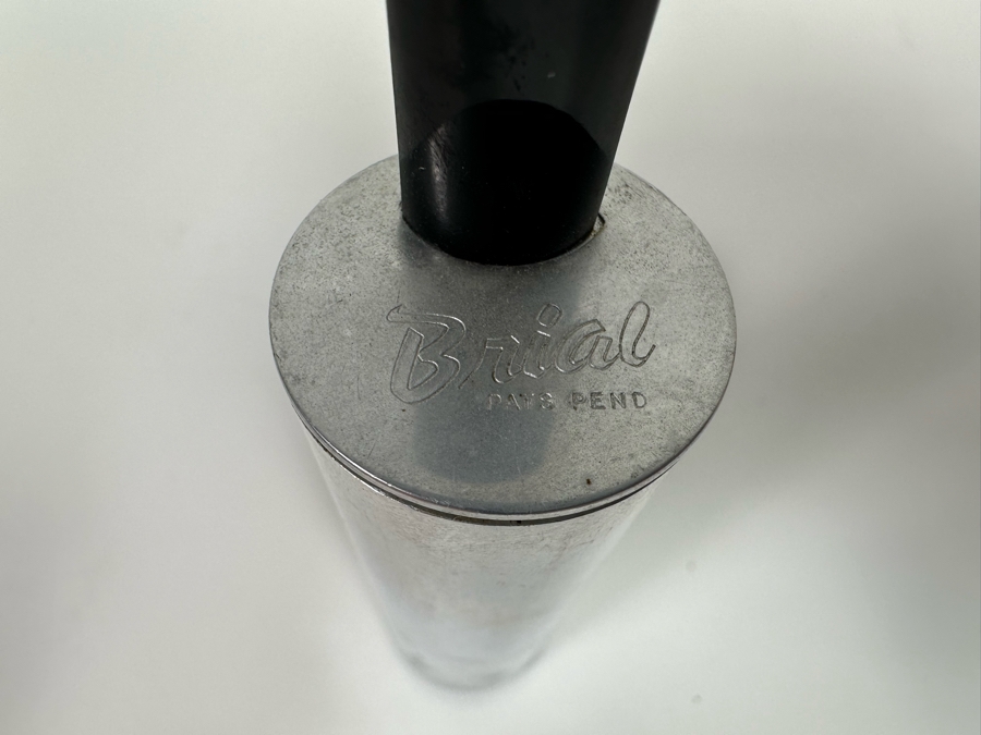 Vintage Dunhill Lucite Pipe Holder 4.25W X 3D X 1.75H With Pair Of Art Deco Machine Age Aluminum Smoking Pipes Brial [Photo 19]