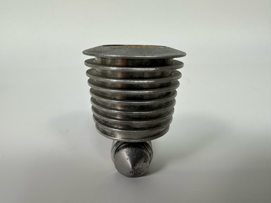 Vintage Dunhill Lucite Pipe Holder 4.25W X 3D X 1.75H With Pair Of Art Deco Machine Age Aluminum Smoking Pipes Brial [Photo 11]