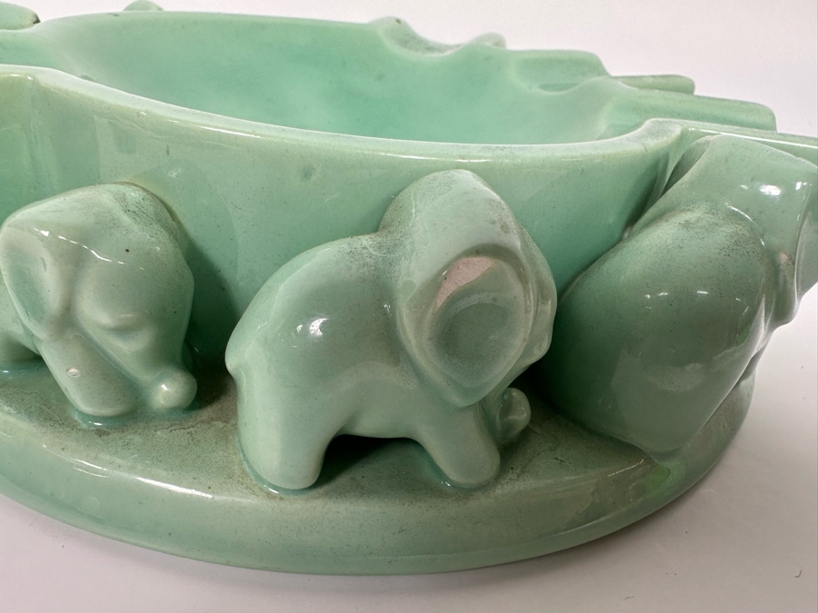 Vintage Royal Haeger USA Pottery Elephants Ashtray R566 7.5W X 1.75H Difficult To Find [Photo 10]
