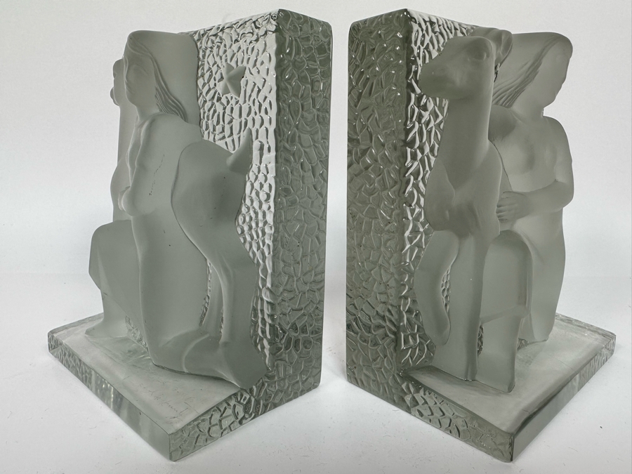 Vintage Art Deco Signed Carl Schmitz Verlys Frosted Glass Girl With Deer Bookends 5W X 3D X 6.5H [Photo 10]