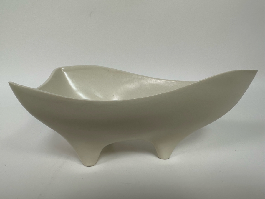 Vintage Mid-Century Modern Stanford Sebring O USA White Pottery Freeform Footed Bowl 10.5W X 6.5D X 4.5H [Photo 8]