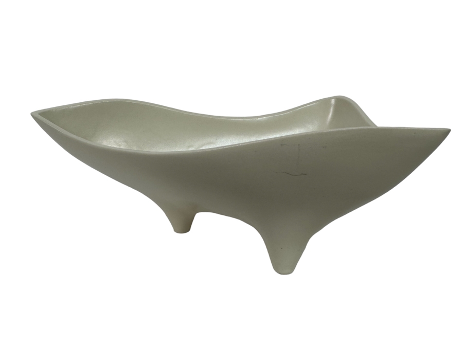 Vintage Mid-Century Modern Stanford Sebring O USA White Pottery Freeform Footed Bowl 10.5W X 6.5D X 4.5H [Photo 2]