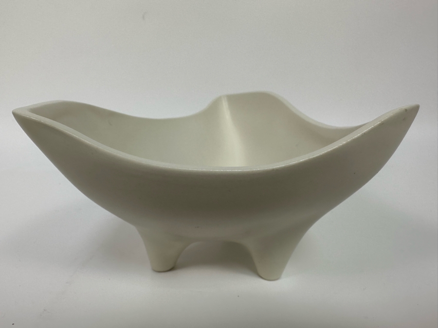 Vintage Mid-Century Modern Stanford Sebring O USA White Pottery Freeform Footed Bowl 10.5W X 6.5D X 4.5H [Photo 7]