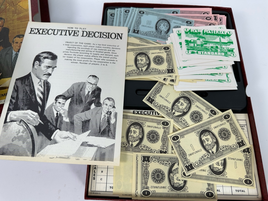 Three Vintage Bookshelf Financial Games: Stocks & Bonds, The World Of Wall Street And Executive Decision [Photo 14]