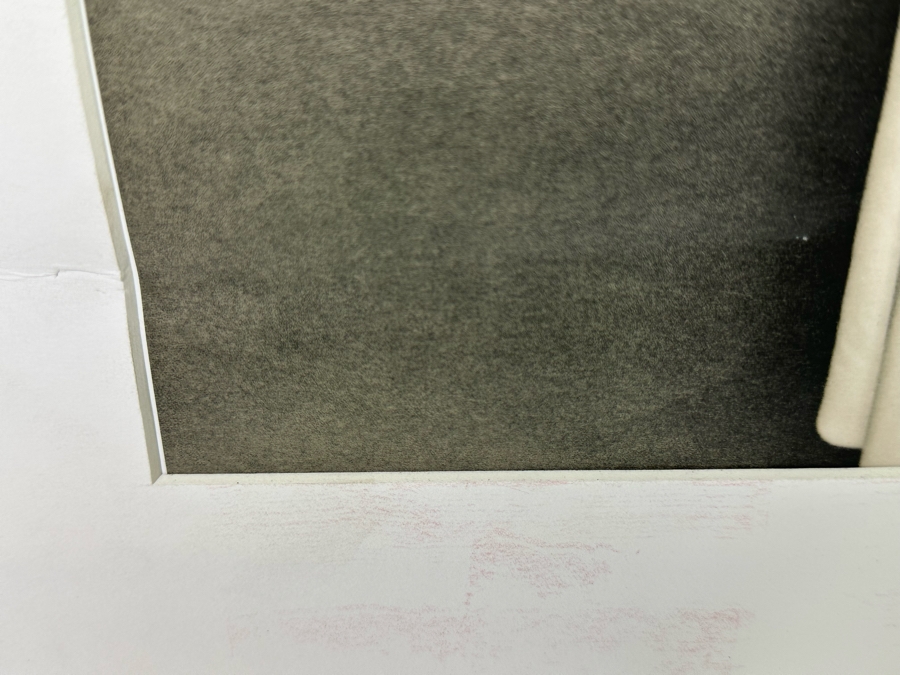 Original Nitin Vadukul (1965-2018, American) Photograph (Innovative Photographer of Hip-Hop) 18.5 X 19 [Photo 11]