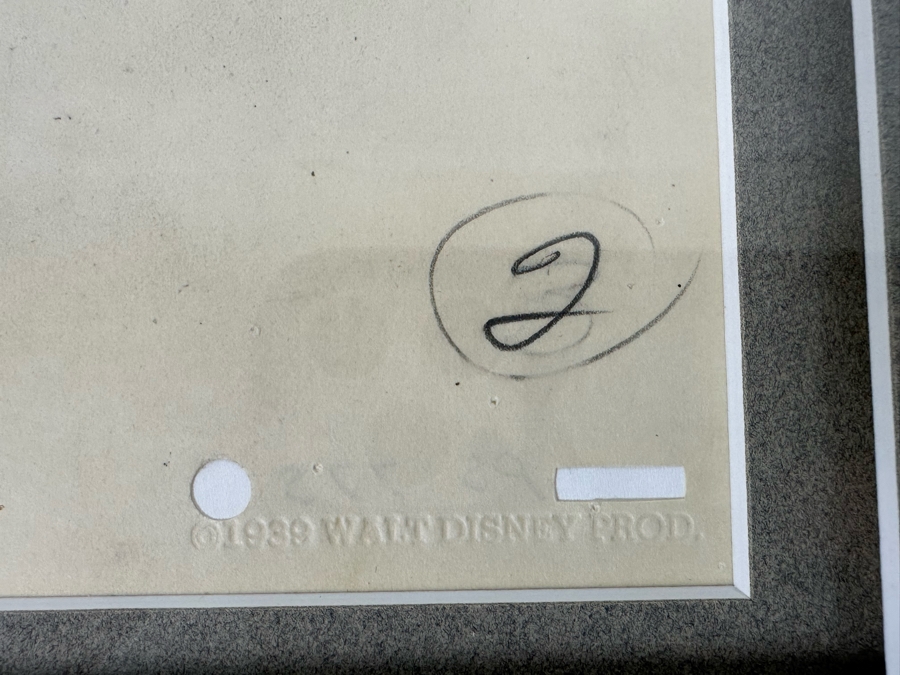 Original Story Sketch From Pinocchio Walt Disney Studios 1939 Of Cat Getting Stuck In A Fishbowl Originally Auctioned Off In 1990 By Christie's (See Info On Back In Photos) 8 X 8.5 Framed 15.5 X 16.5 [Photo 11]