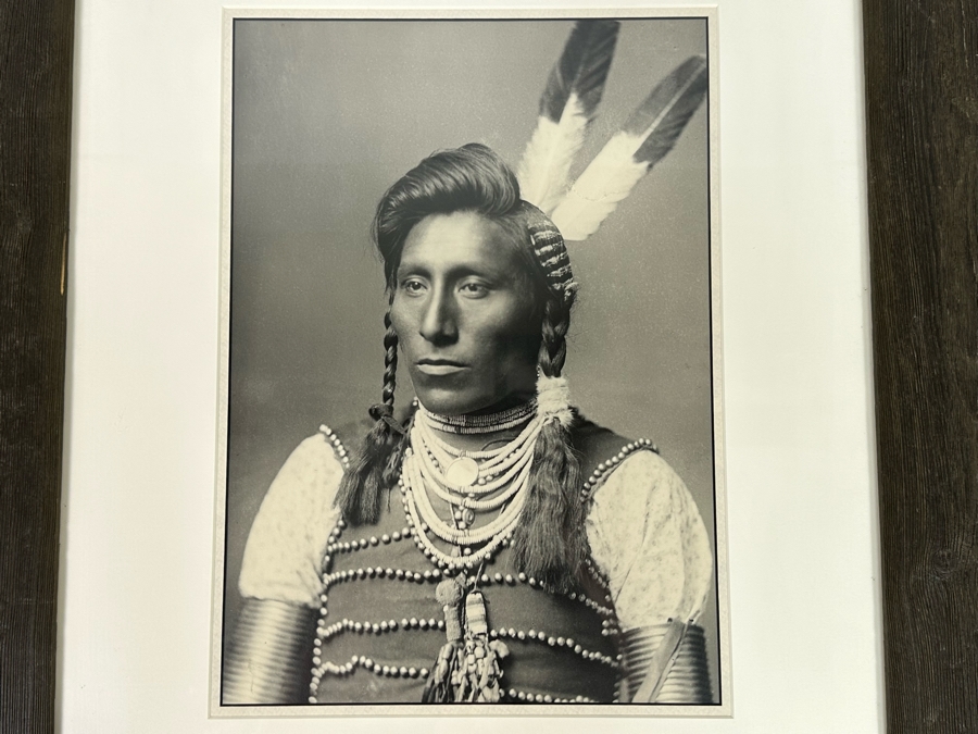Frank Jay Haynes (1853-1921) Photograph Of 'Me Catchem' Crow 1883 F. Jay 11.5 X 16 Framed 24.5 X 29.5 [Photo 1]