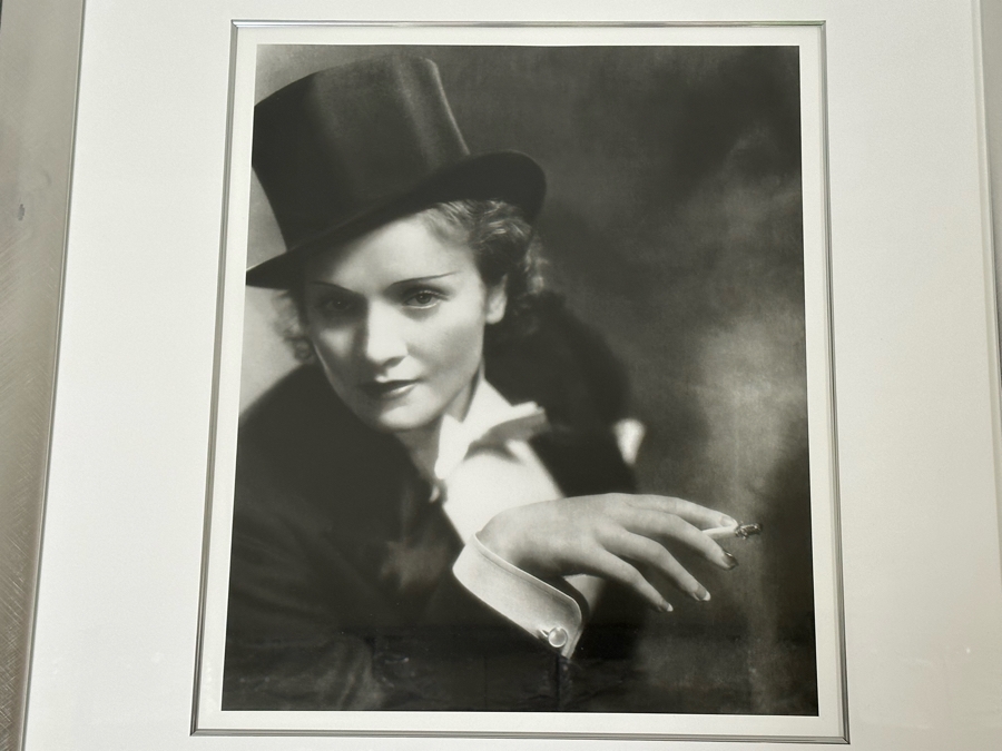 Original Marlene Dietrich Photograph By Old Hollywood Photographer Eugene Richee (1896-1972) For Promo Photo For The 1930 Movie 'Morocco' 18 X 22 Framed 35 X 39 [Photo 5]