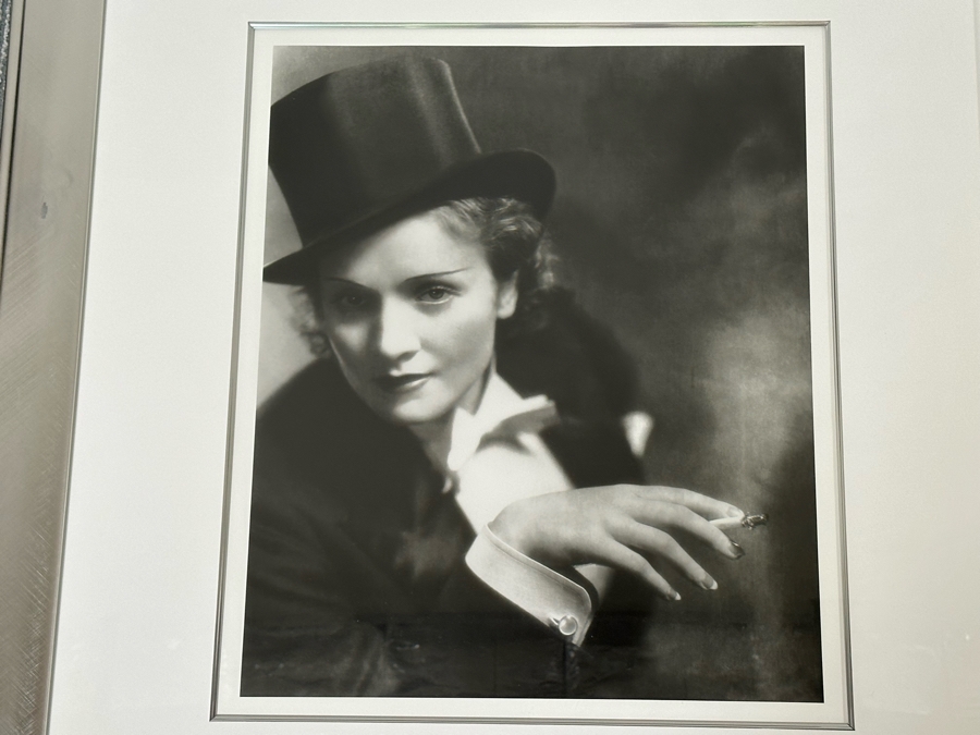 Original Marlene Dietrich Photograph By Old Hollywood Photographer Eugene Richee (1896-1972) For Promo Photo For The 1930 Movie 'Morocco' 18 X 22 Framed 35 X 39 [Photo 6]