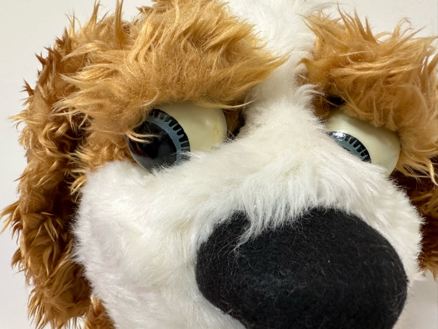 Pair Of Mechanical Animal Puppets With Remote Control Designed By Lunas Puppets For A TV Commercial Photo Shoot (Untested) [Photo 6]