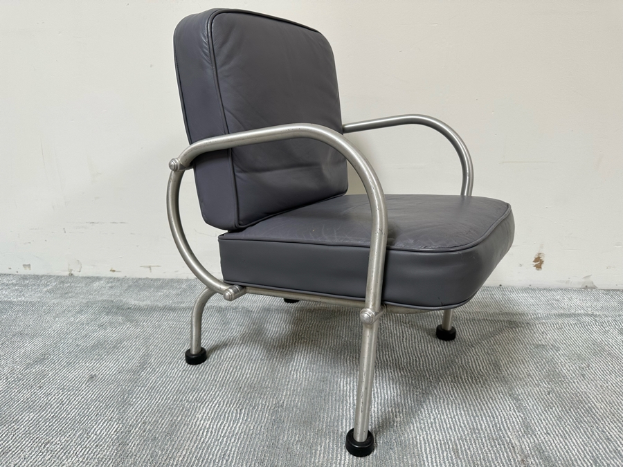 Vintage Art Deco Warren McArthur Aluminum Armchairs With Hockey Puck Feet For Arizona Biltmore Hotel [Photo 4]