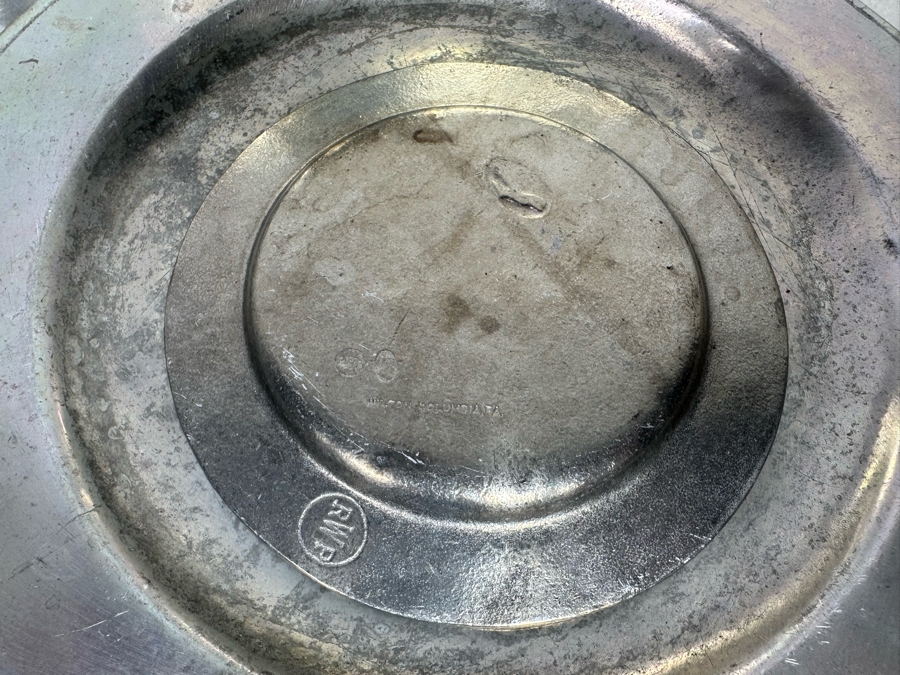 Collection Of Vintage Wilton-Columbia Pewter Metalware Charger Plates, Dishes, Bowls And Serving Tray [Photo 14]