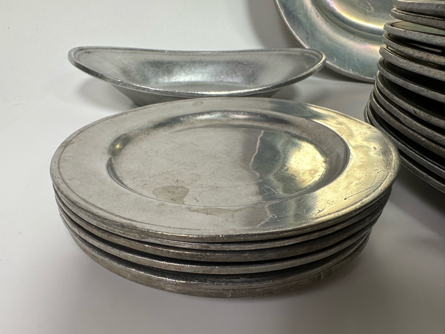 Collection Of Vintage Wilton-Columbia Pewter Metalware Charger Plates, Dishes, Bowls And Serving Tray [Photo 12]