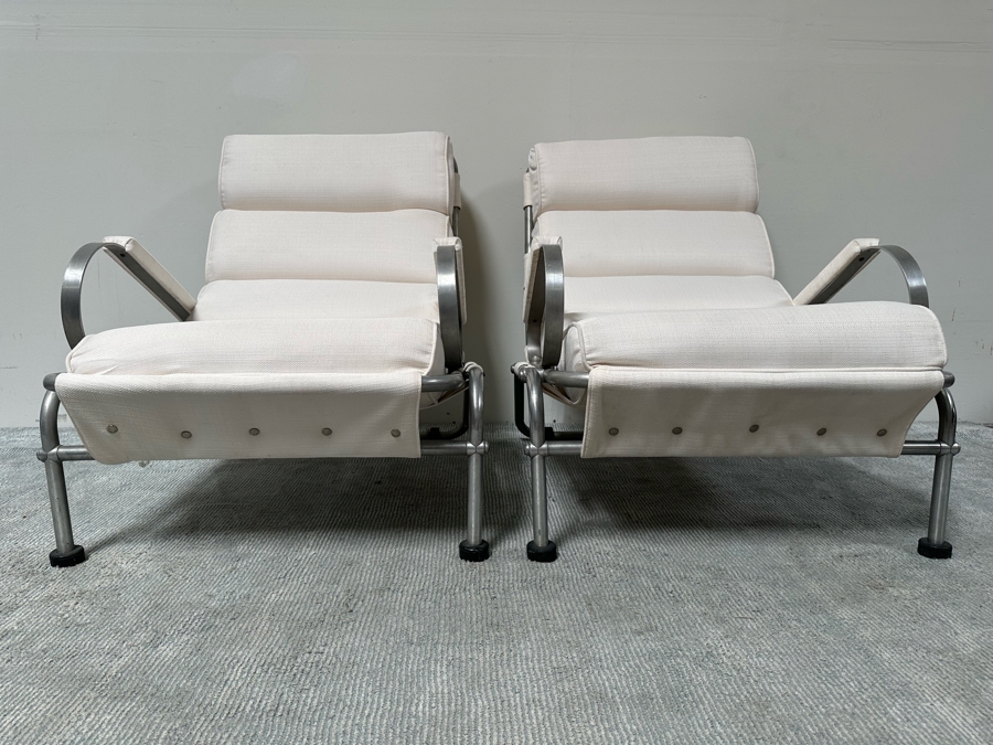 Warren McArthur Vintage Art Deco Very Rare Armchairs With Hockey Puck Feet, A Pair - See Photos For Several Blemishes 29W X 37D X 32H [Photo 16]