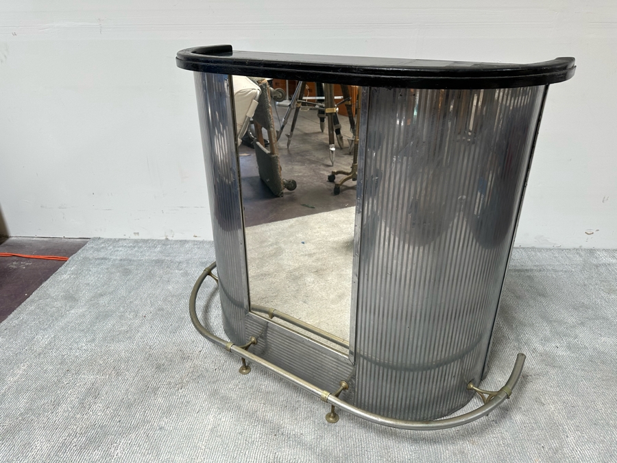Vintage Art Deco Train Car Mirrored Bar 53W X 24D X 42H By Ganger Inc, 56 W. 45 St, New York With Matching Art Deco Etched Glass Period Mirror 36 X 32 (Shown In Additional Photos) - See Photos [Photo 9]