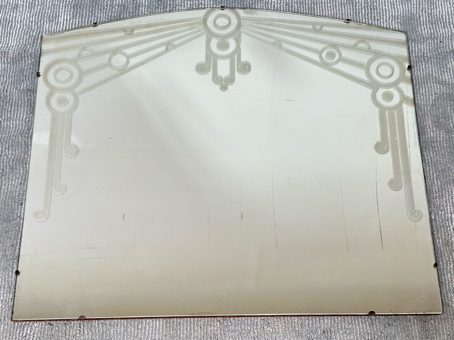 Vintage Art Deco Train Car Mirrored Bar 53W X 24D X 42H By Ganger Inc, 56 W. 45 St, New York With Matching Art Deco Etched Glass Period Mirror 36 X 32 (Shown In Additional Photos) - See Photos [Photo 22]