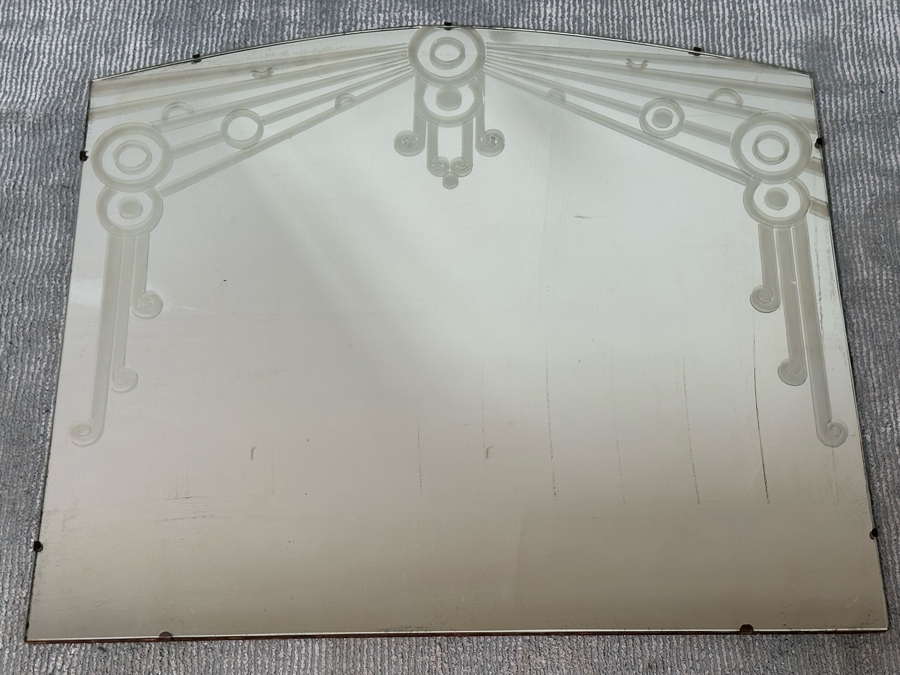 Vintage Art Deco Train Car Mirrored Bar 53W X 24D X 42H By Ganger Inc, 56 W. 45 St, New York With Matching Art Deco Etched Glass Period Mirror 36 X 32 (Shown In Additional Photos) - See Photos [Photo 21]