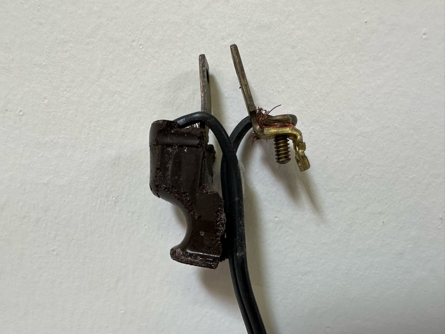 Vintage Art Deco Floor Lamp Aladdin 40520 With Swing Arm, Side Table And Plastic Shade Needs New Wall Plug 19W X 13D X 53H [Photo 15]