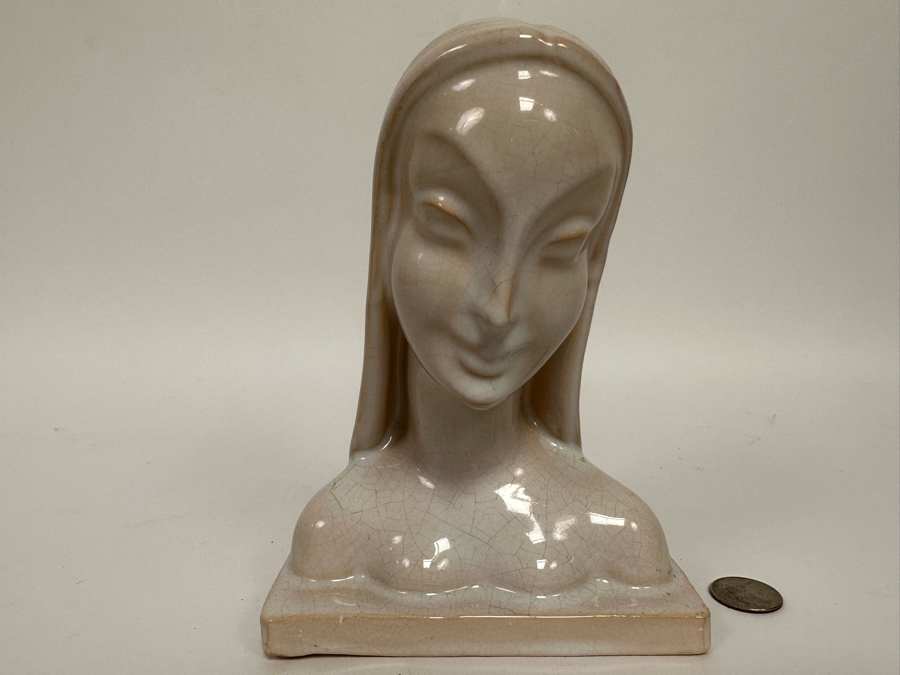 Vintage Art Deco Mountainside Art Pottery Woman's Bust 5.5W X 3D X 7.5H [Photo 3]