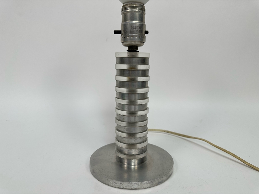 Vintage Art Deco Machine Age Aluminum Table Lamp Needs Rewiring 9H [Photo 2]