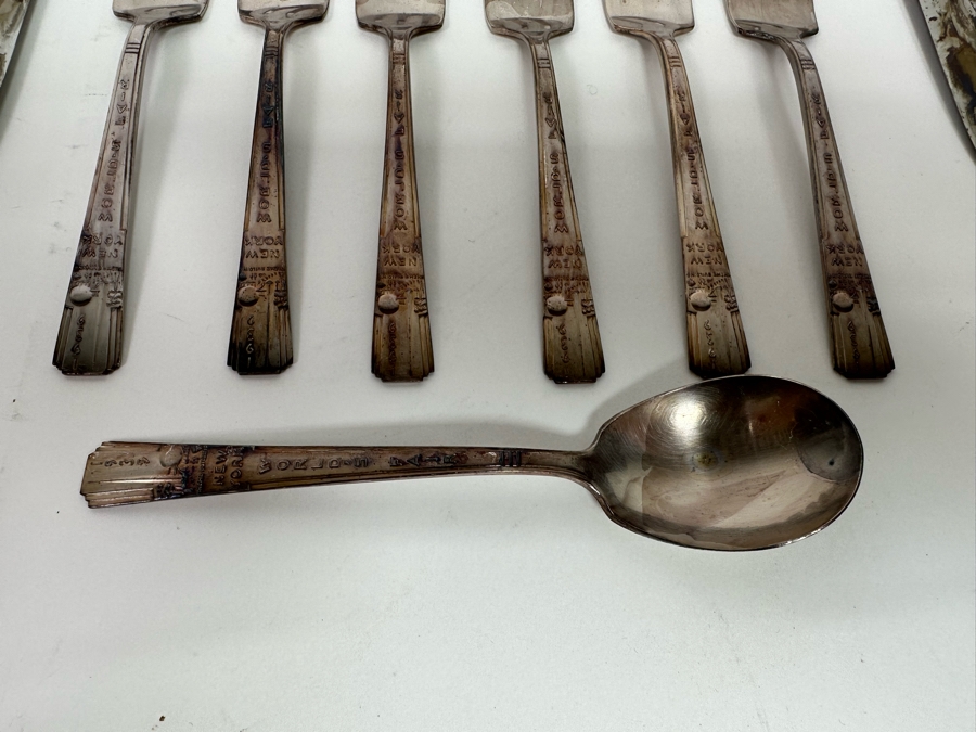 Vintage Art Deco Silverplate Flatware Service For Six Advertising The 1939 New York World's Fair [Photo 9]