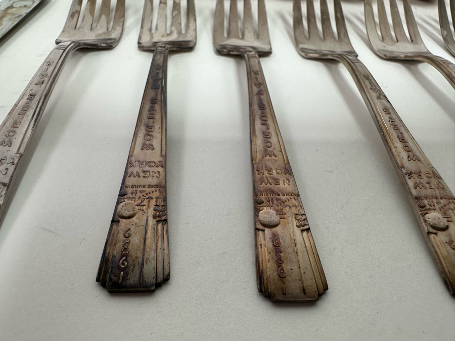 Vintage Art Deco Silverplate Flatware Service For Six Advertising The 1939 New York World's Fair [Photo 8]