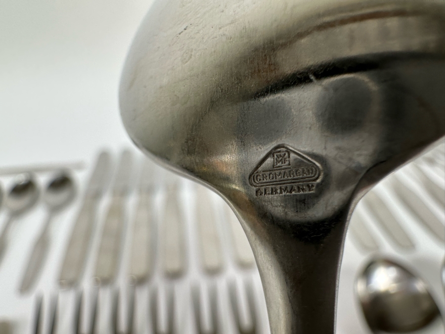 Modernist Flatware Set By WMF Cromargan Germany 57 Pieces [Photo 15]