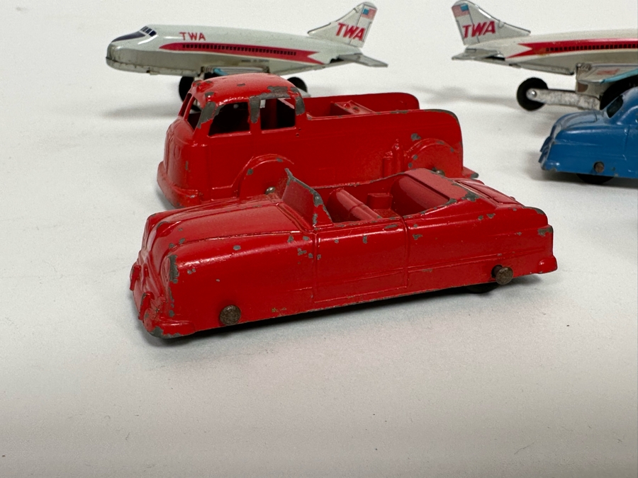 Vintage TootsieToy Pan American Airways Set With Box (See Photos) Plus TootsieToy Metal Cars And Pair Of TWA Friction Toys Planes [Photo 22]