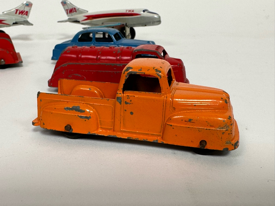 Vintage TootsieToy Pan American Airways Set With Box (See Photos) Plus TootsieToy Metal Cars And Pair Of TWA Friction Toys Planes [Photo 24]