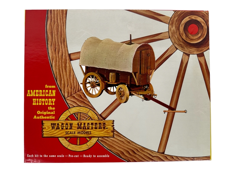 Wagon Masters Scale Models Wooden Sheepherder's Wagon With Box [Photo 1]