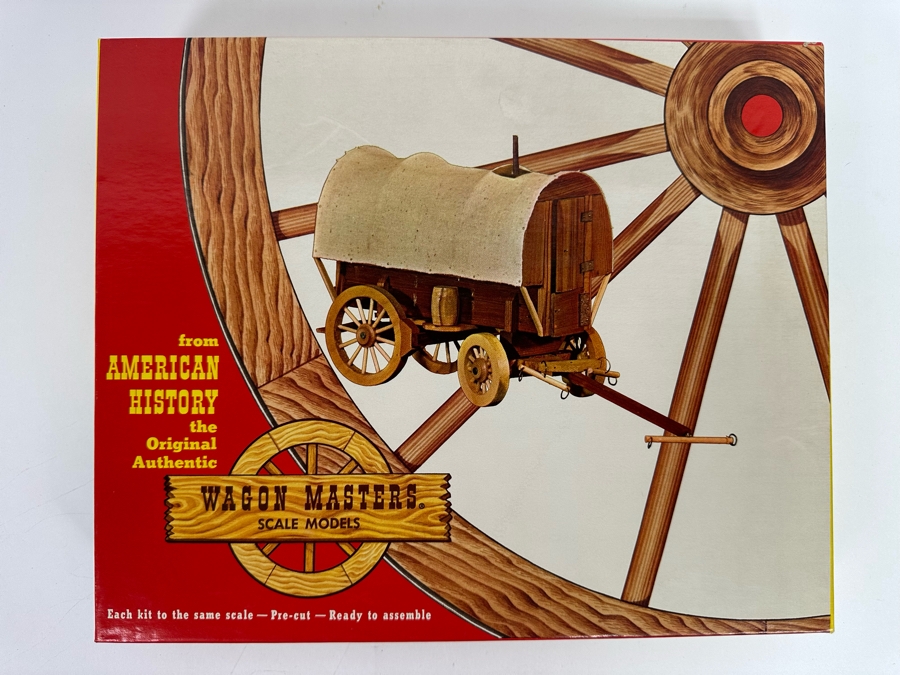 Wagon Masters Scale Models Wooden Sheepherder's Wagon With Box [Photo 2]